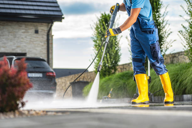Best Sidewalk and Walkway Pressure Cleaning in Hawthorne, NY